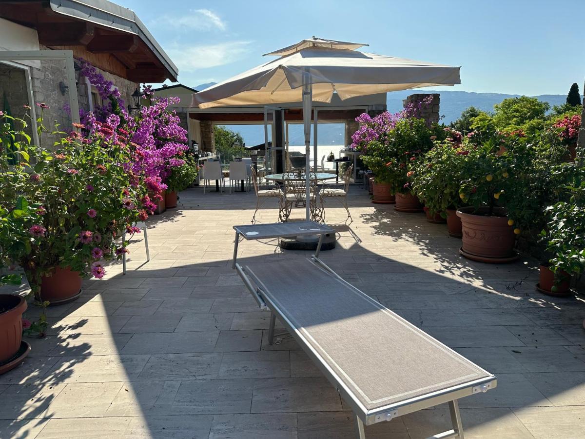 La Cascata Negli Ulivi Bed and Breakfast Toscolano Maderno Εξωτερικό φωτογραφία