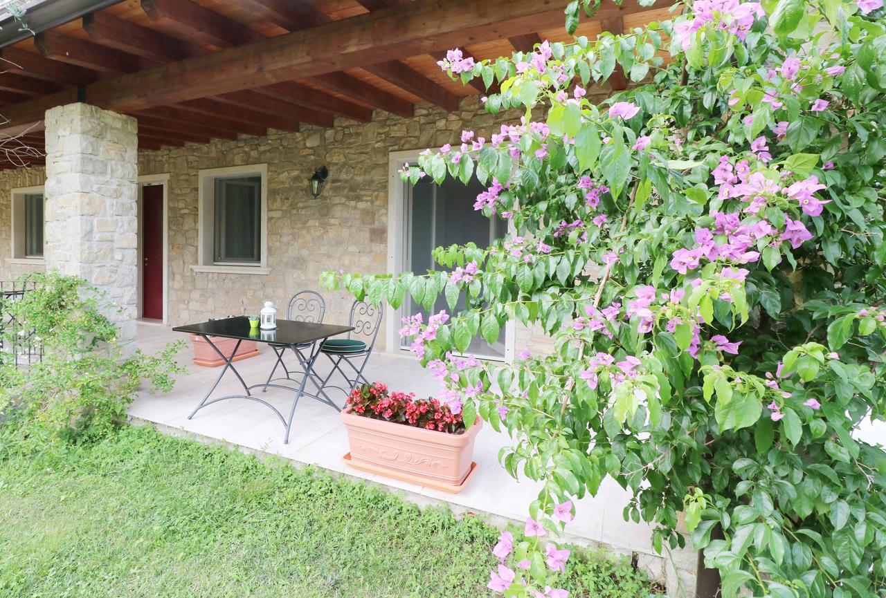 La Cascata Negli Ulivi Bed and Breakfast Toscolano Maderno Εξωτερικό φωτογραφία